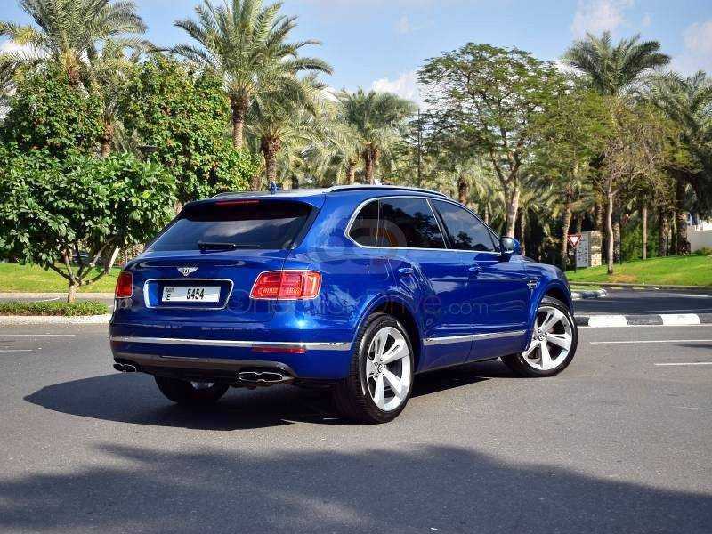 RENT BENTLEY BENTAYGA 2019 IN DUBAI-pic_1