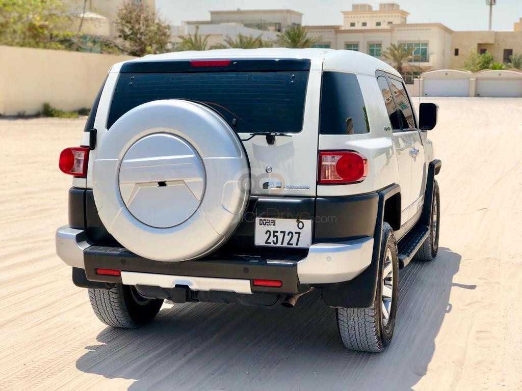 RENT TOYOTA FJ CRUISER 2020 IN DUBAI-pic_4