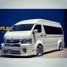 RENT TOYOTA HIACE 13 SEATER 2014 IN DUBAI-pic_4