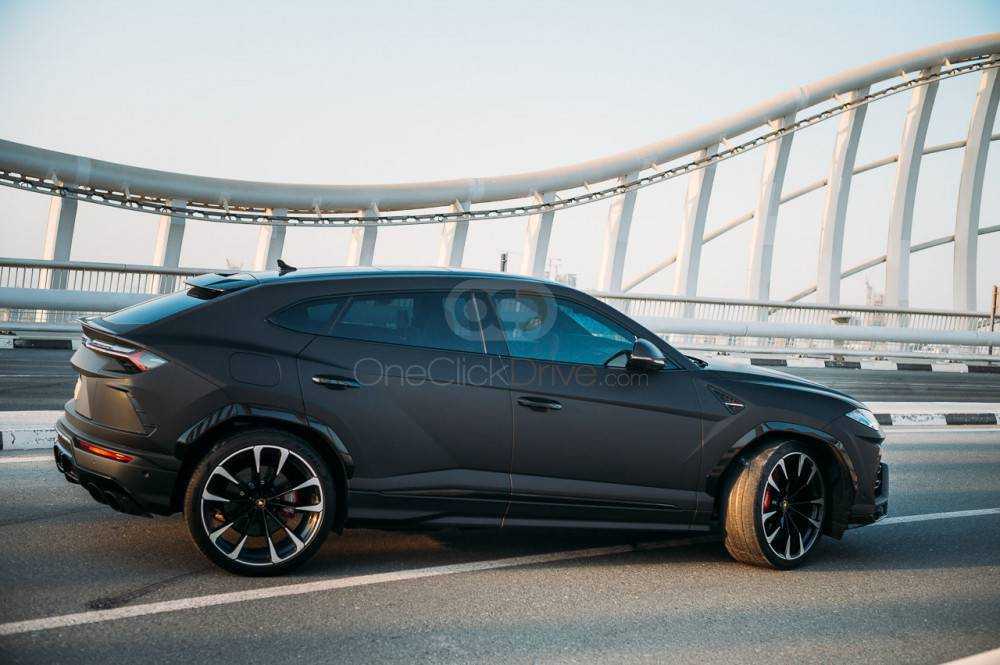 RENT LAMBORGHINI URUS 2020 IN DUBAI-pic_1