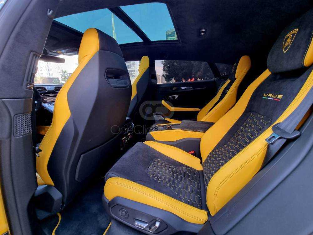 RENT LAMBORGHINI URUS 2022 IN DUBAI-pic_6