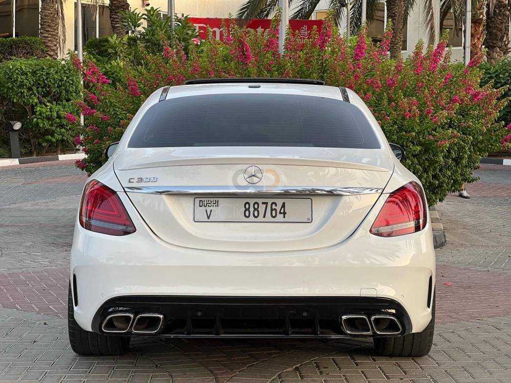 RENT MERCEDES BENZ C300 2020 IN DUBAI-pic_3