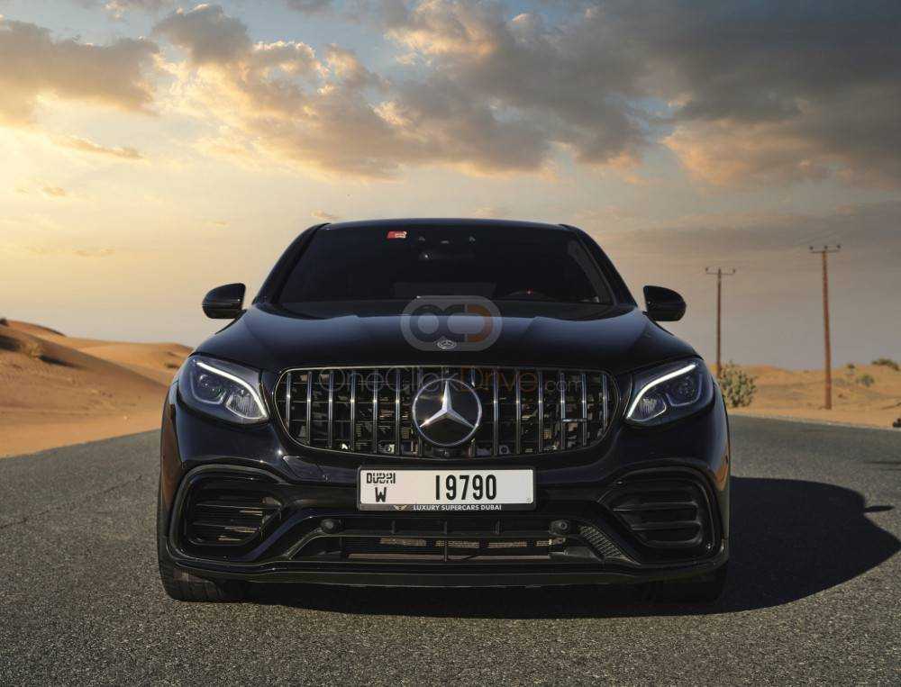 RENT MERCEDES BENZ AMG GLC 63 COUPE-pic_4