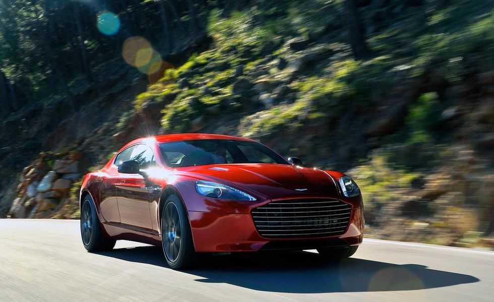 AED 5210/ MONTH - ASTON MARTIN RAPIDE S - 2014-GCC-FULLY LOADED-UNDER WARRANTY- IMMACULATE CONDITION-pic_2