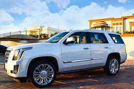 AED2233/month | 2017 Cadillac Escalade Platinum 6.2L | GCC specifications | Ref#14102-pic_2