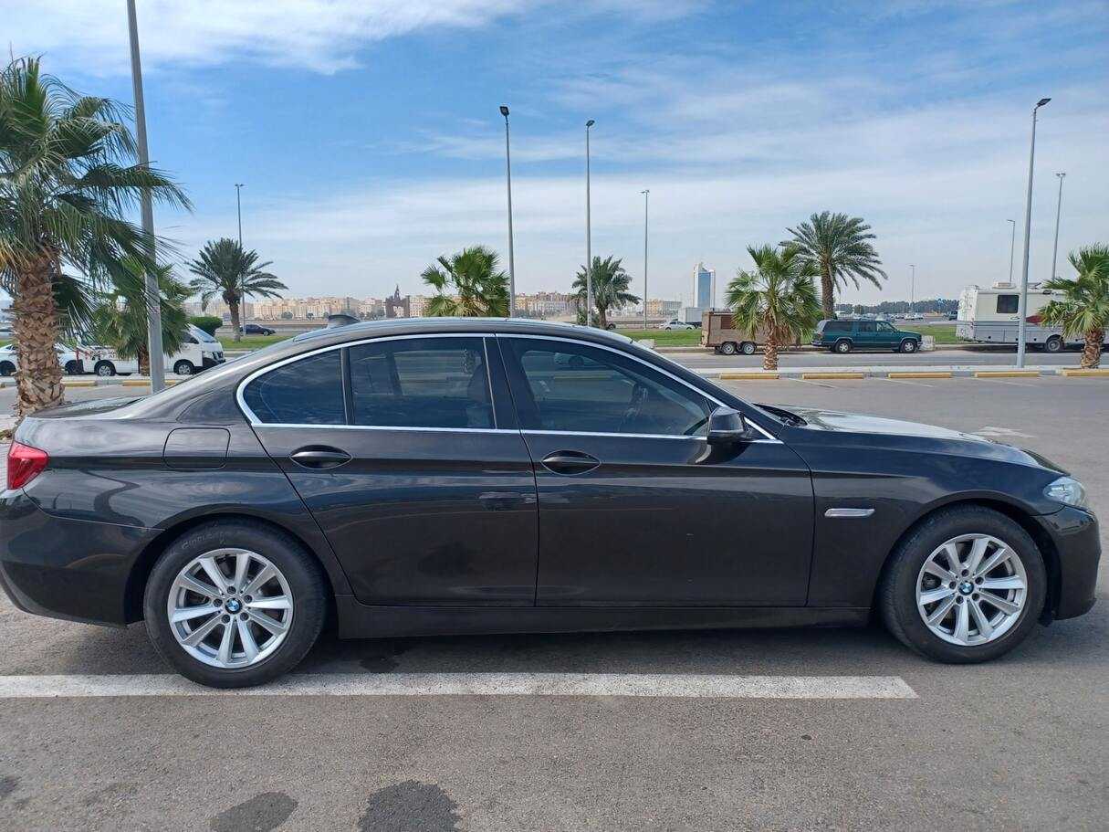 AED4125/month | 2018 BMW 750Li 4.4L | Full BMW Service | GCC specifications | Ref#8412-pic_2