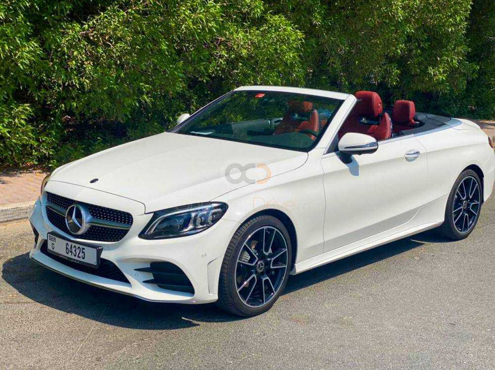 RENT MERCEDES BENZ C200 CONVERTIBLE-pic_6