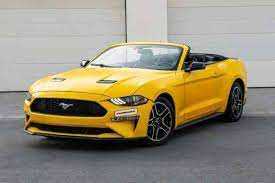 RENT FORD MUSTANG ECOBOOST CONVERTIBLE V4 2019 IN DUBAI-pic_3