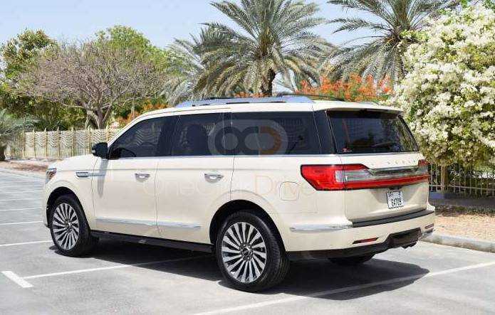 RENT LINCOLN NAVIGATOR 2018 IN DUBAI-pic_6