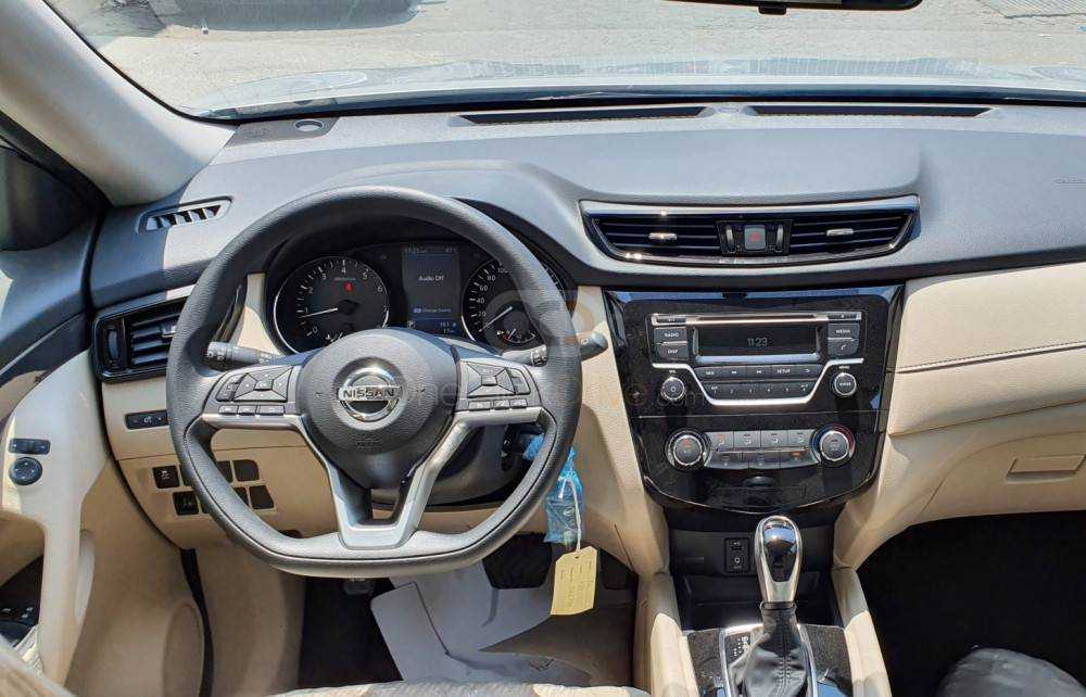 RENT NISSAN XTRAIL 2021 IN DUBAI-pic_2