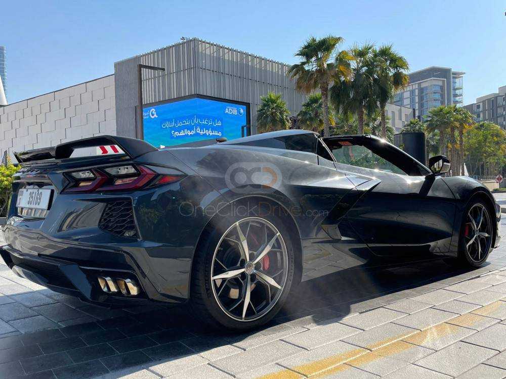 RENT CHEVROLET CORVETTE STINGRAY C8 2021 IN DUBAI-pic_5