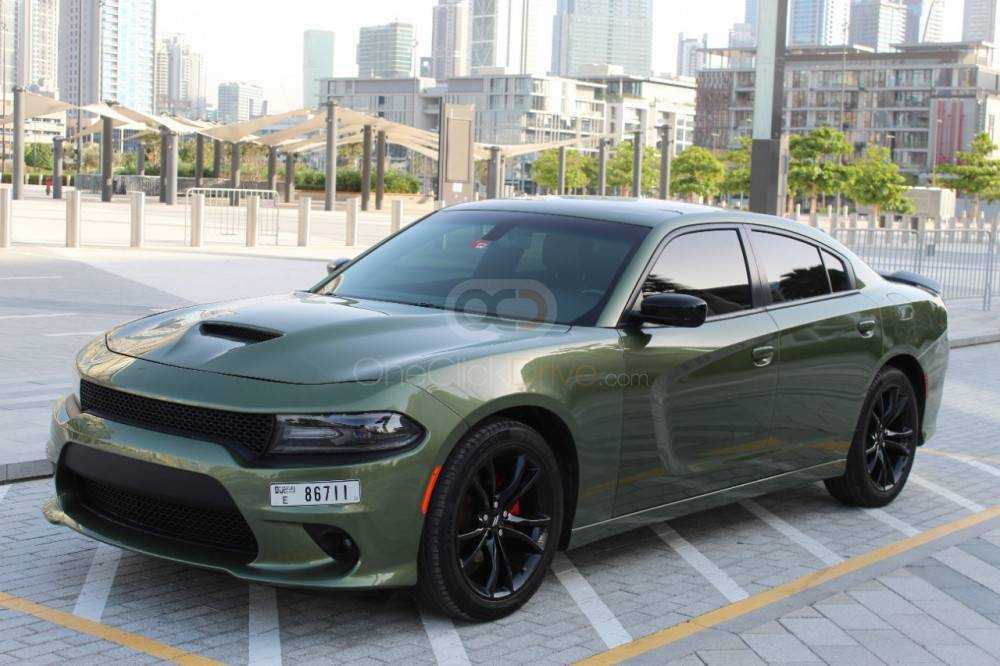 RENT DODGE CHARGER SRT KIT V6 2018 IN DUBAI-pic_1