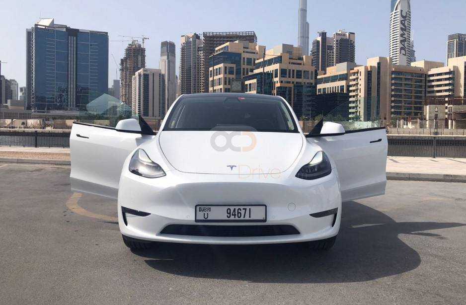 RENT TESLA MODEL Y LONG RANGE 2022 IN DUBAI-pic_3