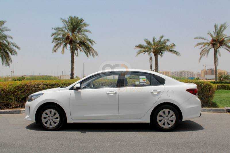 RENT KIA RIO SEDAN 2017 IN DUBAI-pic_3