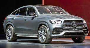 RENT MERCEDES BENZ GLC 300 2018 IN DUBAI-pic_3