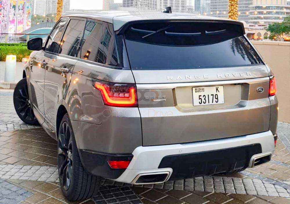 RENT LAND ROVER RANGE ROVER SPORT SE 2019 IN DUBAI-pic_3