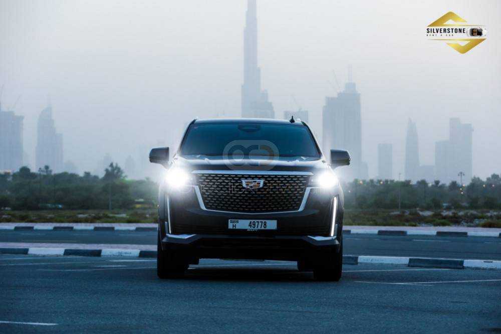 RENT CADILLAC ESCALADE PLATINUM SPORT 2022 IN DUBAI-pic_2