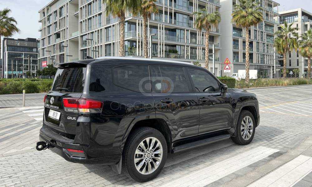 RENT TOYOTA LAND CRUISER GXR V6 2022 IN DUBAI-pic_5