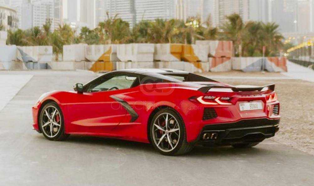 RENT CHEVROLET CORVETTE STINGRAY C8 2021 IN DUBAI-pic_4