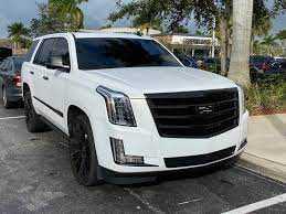 RENT CADILLAC ESCALADE 2021 IN DUBAI-pic_4