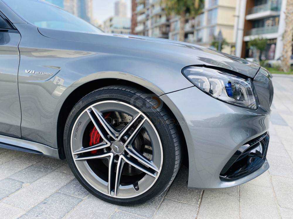 RENT MERCEDES BENZ AMG C63 S COUPE 2020 IN DUBAI-pic_3