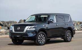 RENT NISSAN PATROL PLATINUM 2021 IN DUBAI-pic_2