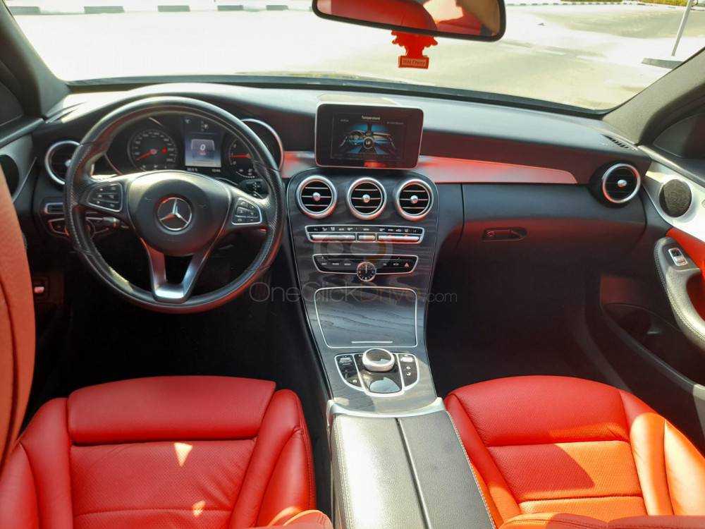 RENT MERCEDES BENZ C300 2018 IN DUBAI-pic_4