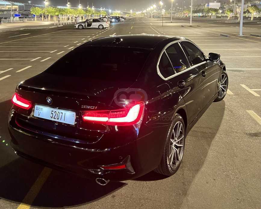 RENT BMW 330I 2020 IN DUBAI-pic_3