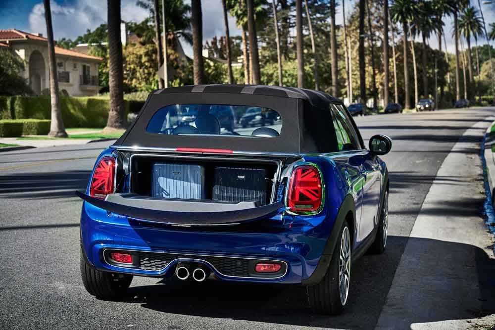 RENT MINI COOPER CONVERTIBLE 2022 IN DUBAI-pic_5