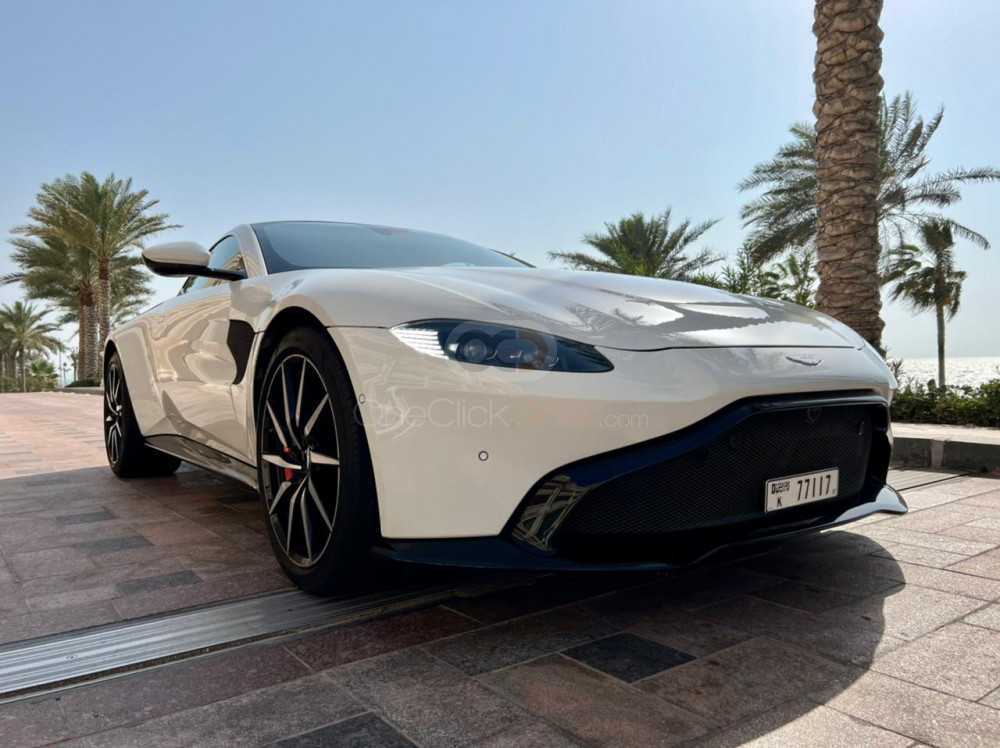 RENT ASTON MARTIN VANTAGE 2019 IN DUBAI-pic_2