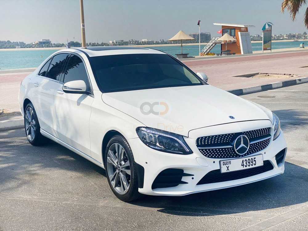 RENT MERCEDES BENZ C300 2019 IN DUBAI-pic_3