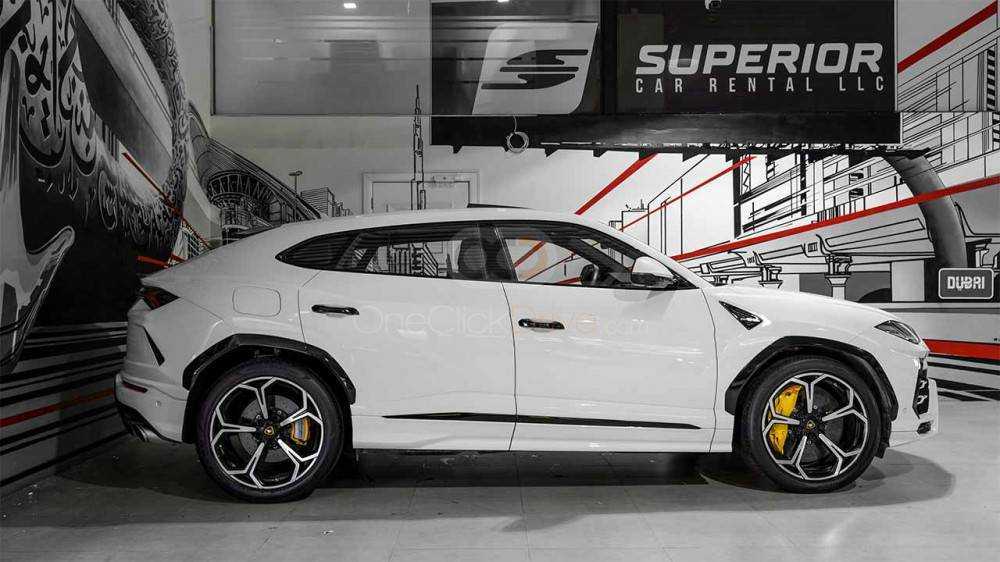 RENT LAMBORGHINI URUS 2021 IN DUBAI-pic_4