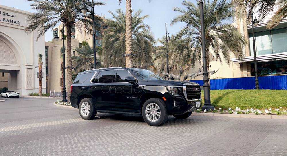 Rent GMC Yukon 2022 in Dubai | Luxury SUV Rental-pic_1