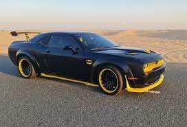 RENT DODGE CHALLENGER BATMAN KIT V8 2020-pic_1