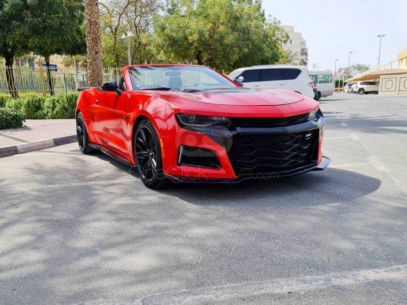 RENT CHEVROLET CAMARO ZL1 CONVERTIBLE V8 2019 IN DUBAI-pic_1