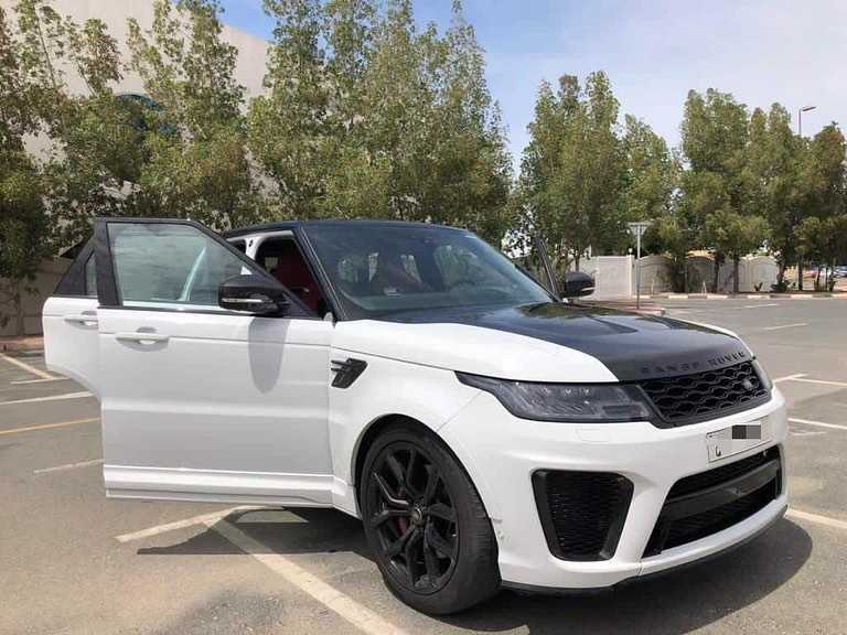 RENT LAND ROVER RANGE ROVER SPORT SVR 2020 IN DUBAI-pic_1