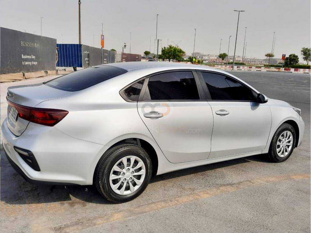 RENT KIA CERATO 2020 IN DUBAI-pic_4