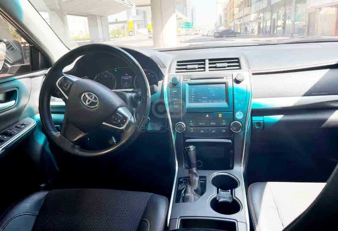 RENT TOYOTA CAMRY 2017 IN DUBAI-pic_3