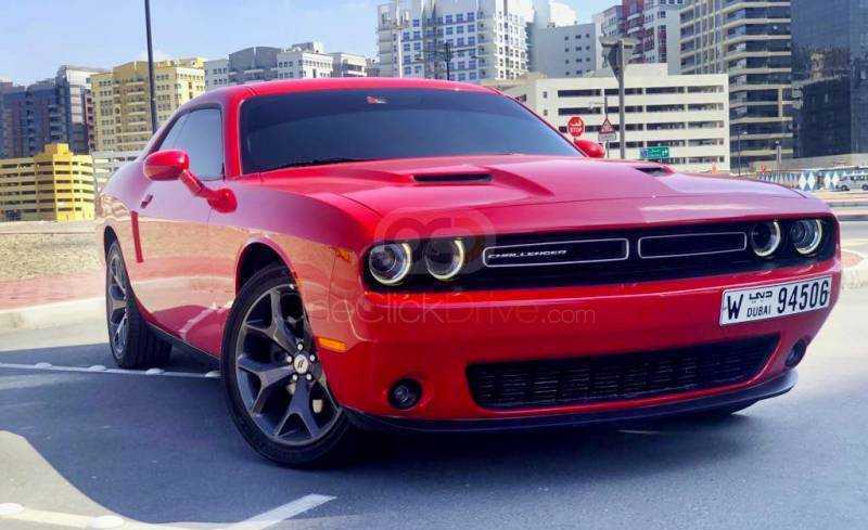 RENT DODGE CHALLENGER V8 2018 IN DUBAI-pic_4