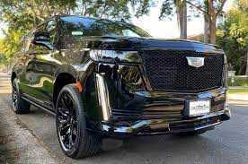 RENT CADILLAC ESCALADE PLATINUM SPORT 2022 IN DUBA-pic_4