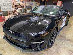 RENT FORD MUSTANG ECOBOOST CONVERTIBLE V4 2019 IN DUBAI-pic_1