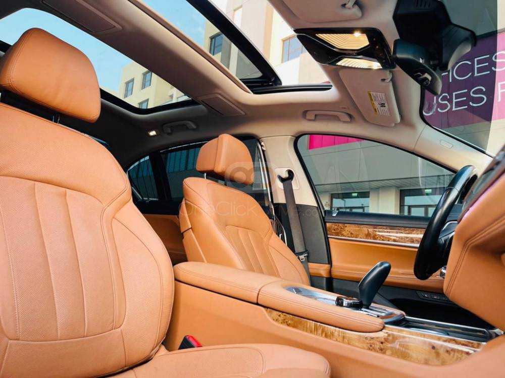 RENT BMW 740LI 2019 IN DUBAI-pic_5