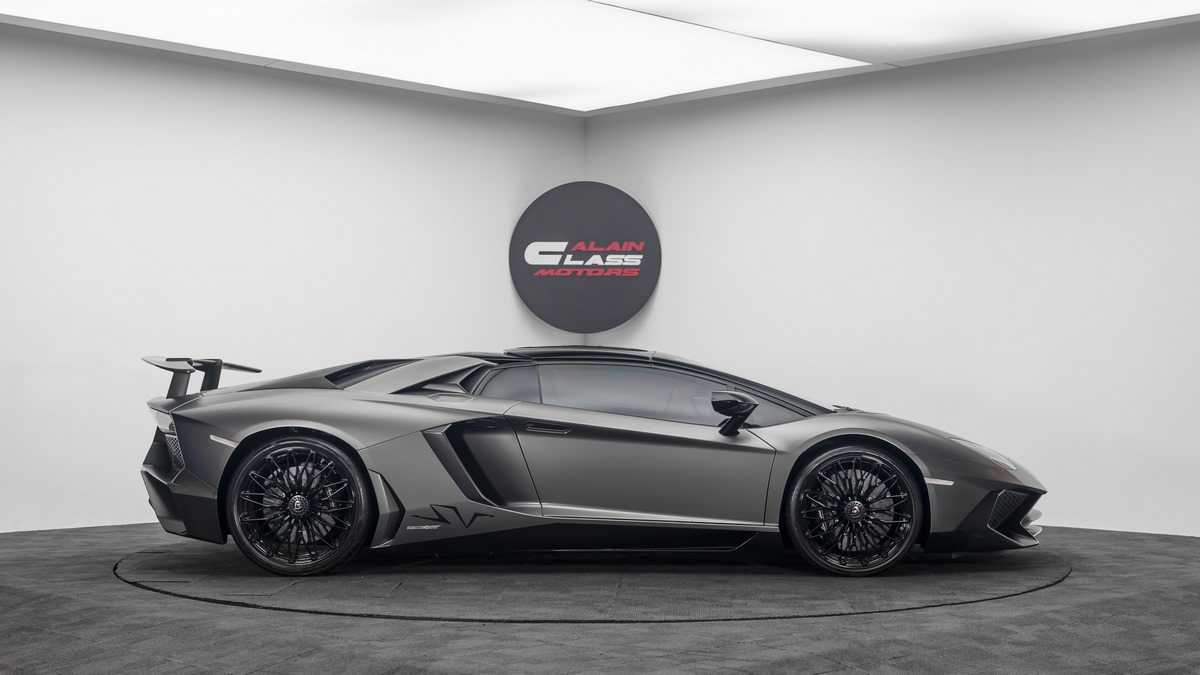 For Rent Lamborghini aventador 2022-pic_3