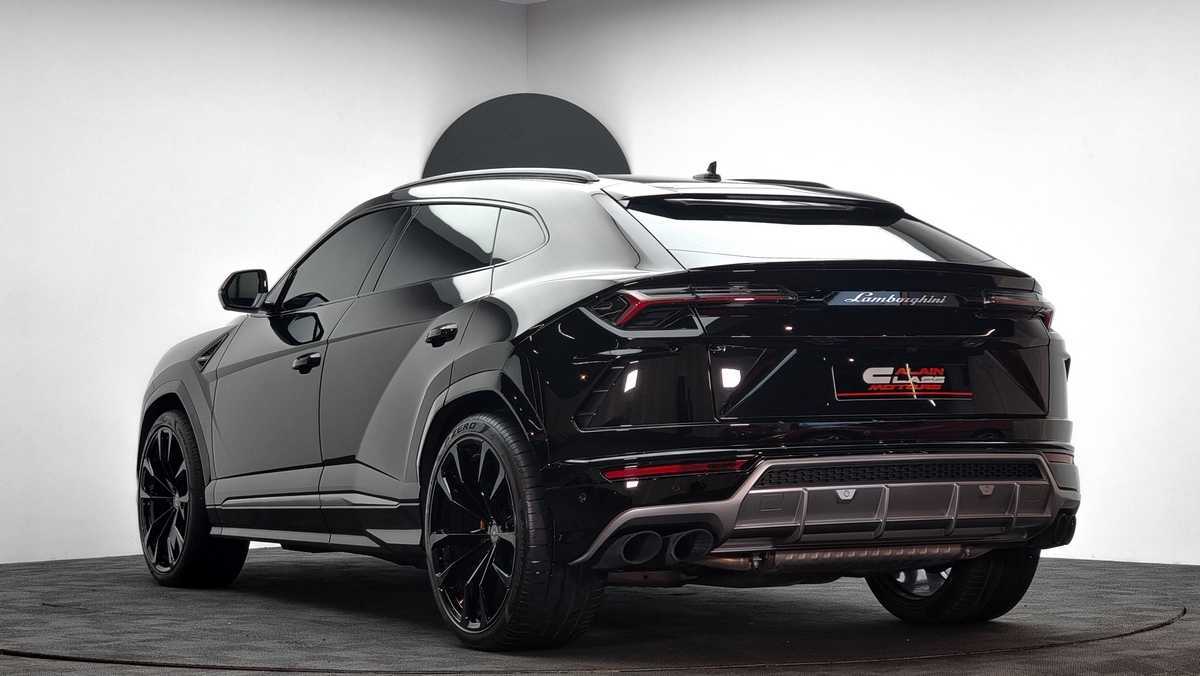 For Rent Lamborghini URUS 2022-pic_5