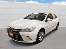 For Sale Toyota Camry Pearl White 2016-pic_1