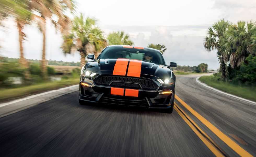 Luxury Car Rental Ford Mustang 2019-pic_2