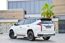 MITSUBISHI MONTERO SPORT SIGNATURE WHITE 2019 / GCC / SPECIFICATION-pic_2