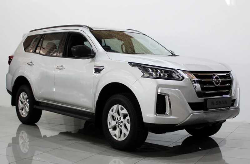 New Land Cruser GXR -2022- 4.0 - Al-Futtaim warranty-pic_1