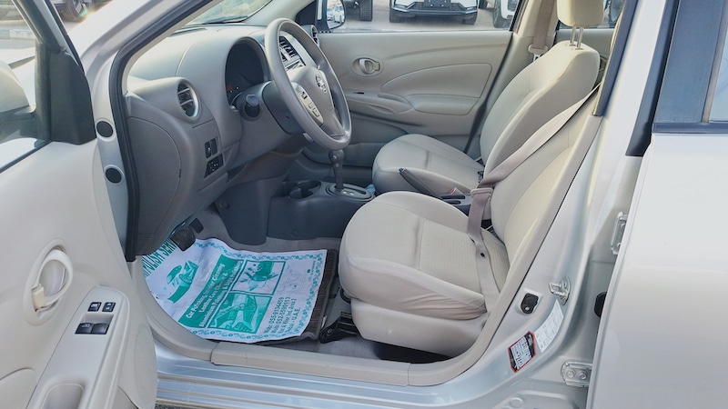 Nissan Sunny-pic_1