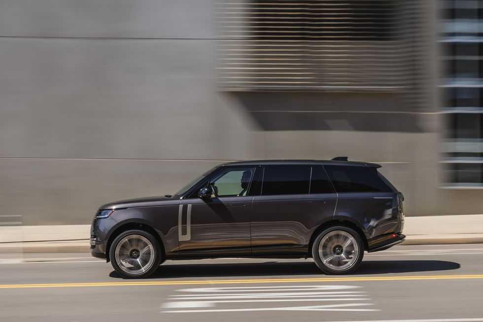 RENT GMC YUKON 2022 IN DUBAI-pic_3